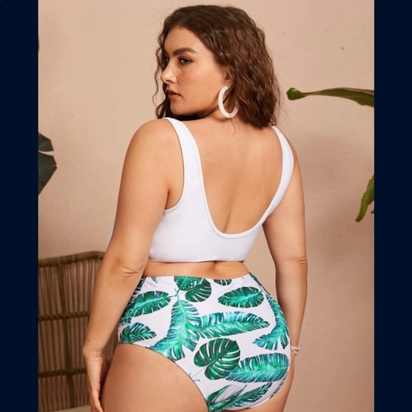 Brand new SHEIN halter swim suit
